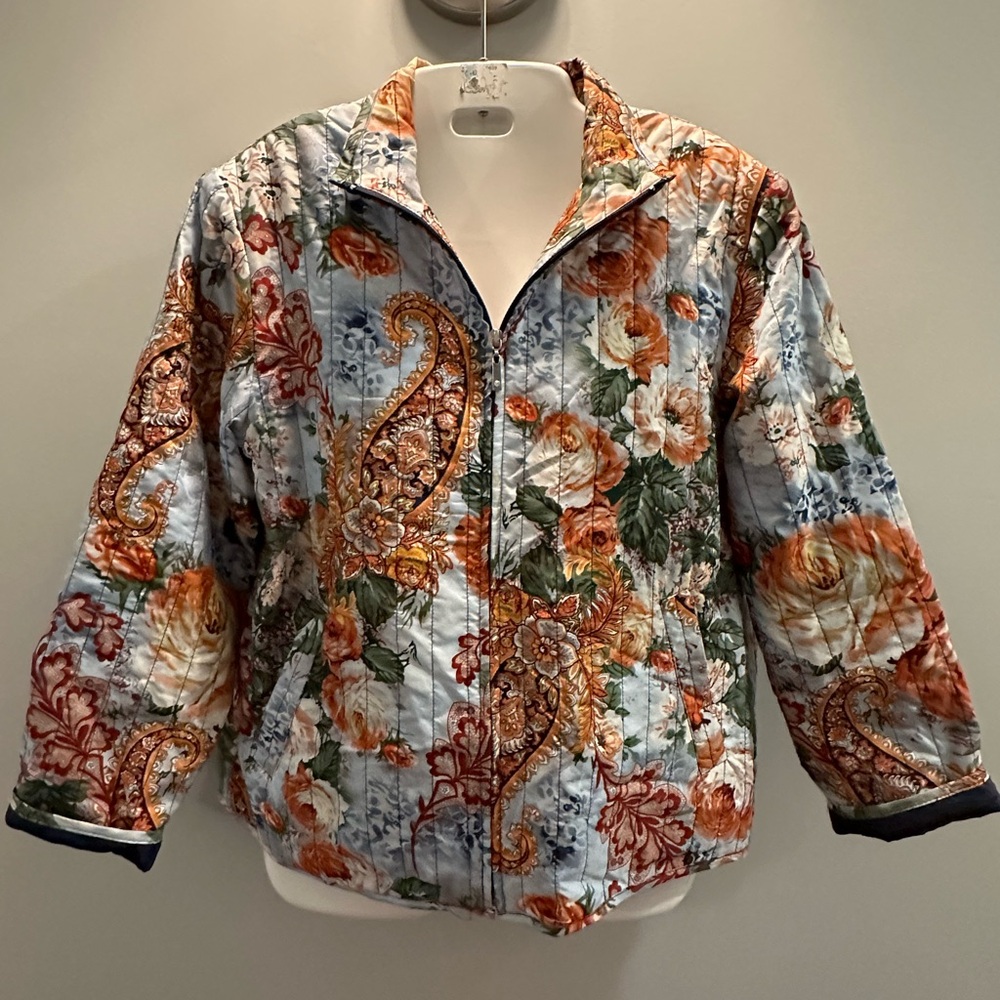Allison Dailey Petites Quilted floral jacket. Fall colors. Inner lining …